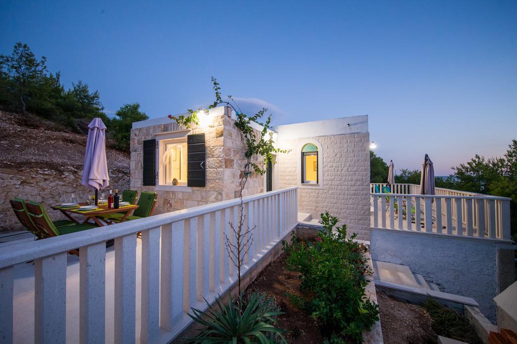 Molo Trovna Apartments 维斯 外观 照片